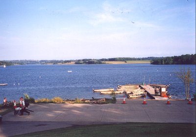 Bewl Water - pohled na pstav lodk