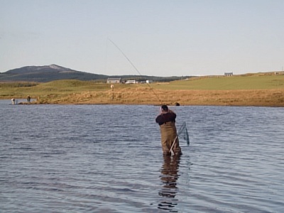 W. Fulton na Loch Kinnabus